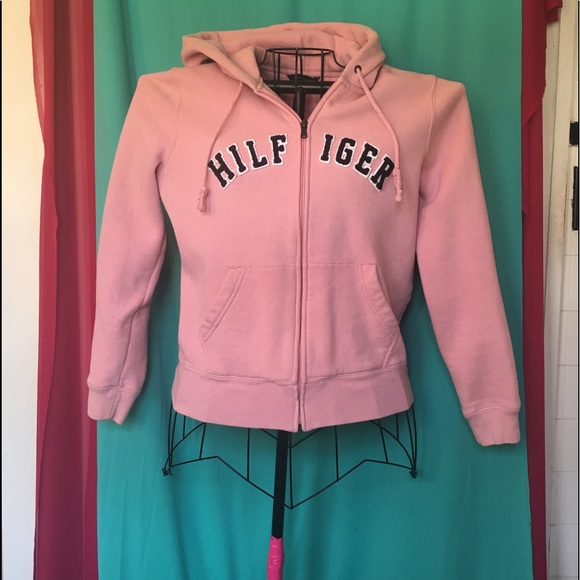 Tommy Hilfiger Tops - 🇨🇷TOMMY HILFIGER SWEATSHIRT🇨🇷